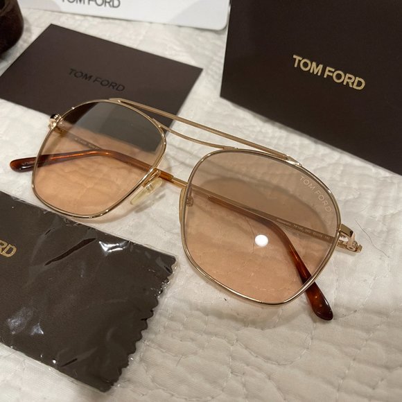 Tom Ford Accessories Tom Ford Kit Astuccio Rigido B8 Uomo Poshmark